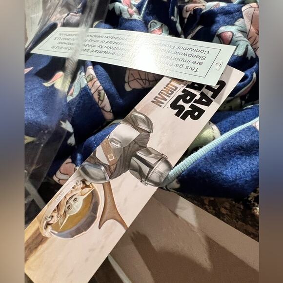 Star Wars Yoda boys long sleeve pajama size L 12/14 NWT Blue - Picture 6 of 7